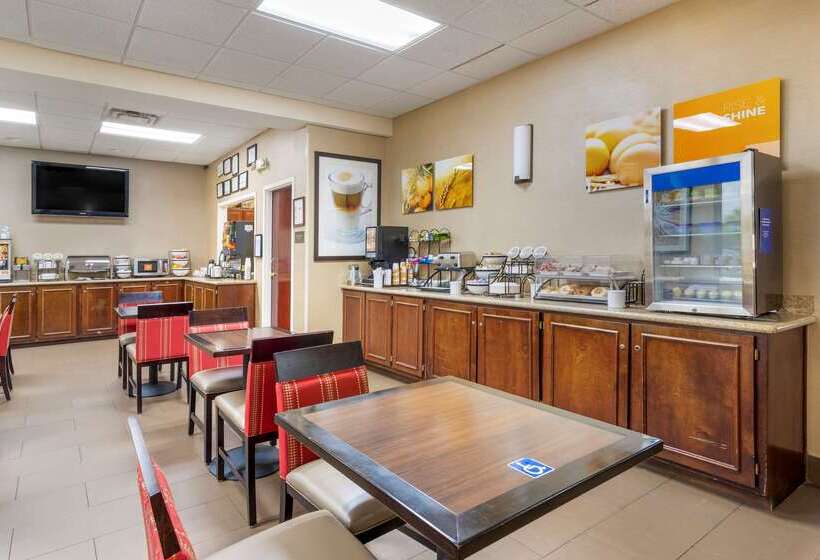 هتل Comfort Inn Columbus Near Fort Moore