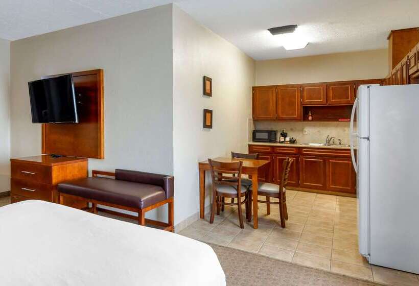 هتل Comfort Inn Columbus Near Fort Moore