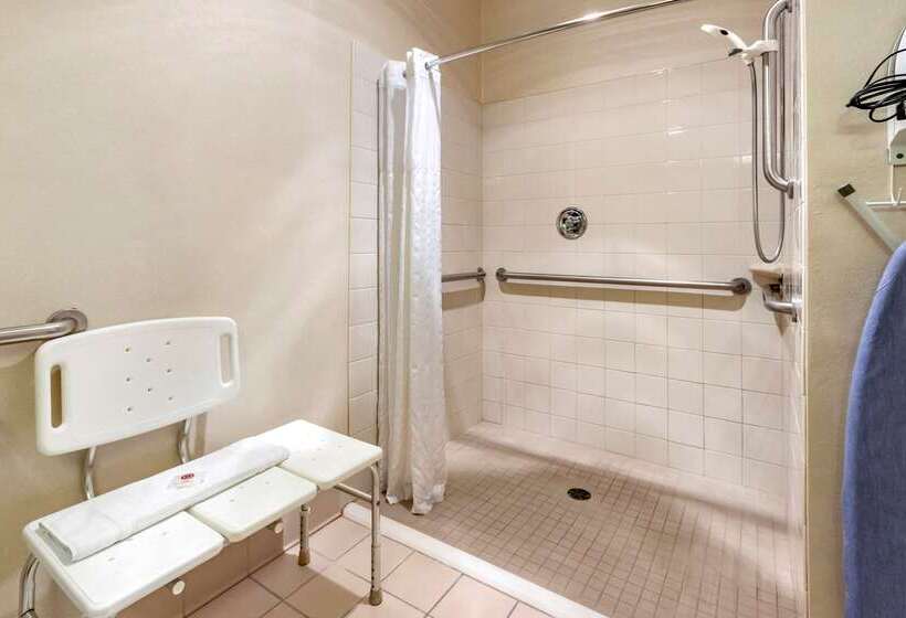 هتل Comfort Inn