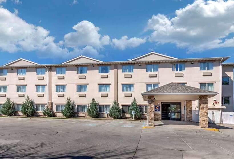 هتل Comfort Inn