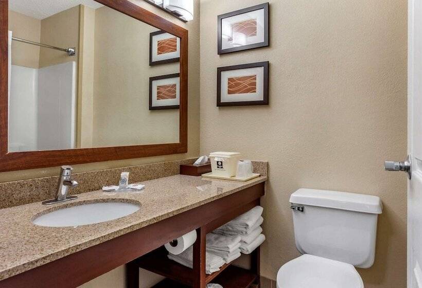 هتل Comfort Inn Gurnee Near Six Flags