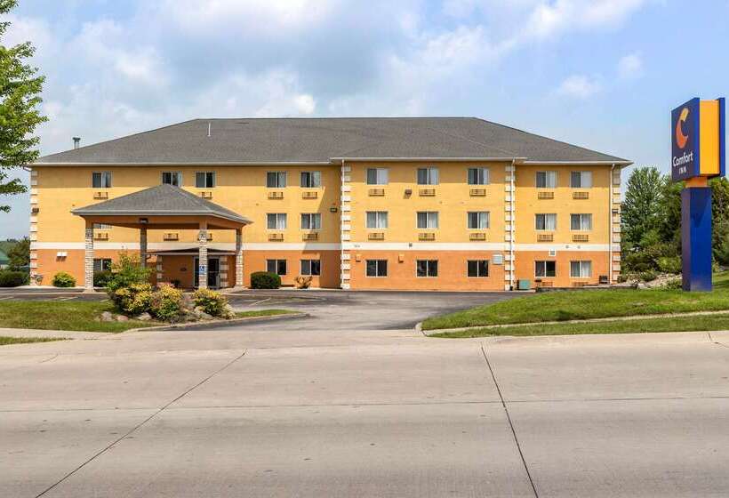 هتل Comfort Inn Muscatine Near Hwy 61