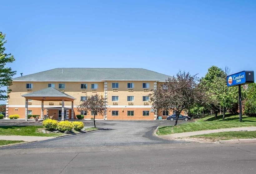 هتل Comfort Inn Muscatine Near Hwy 61
