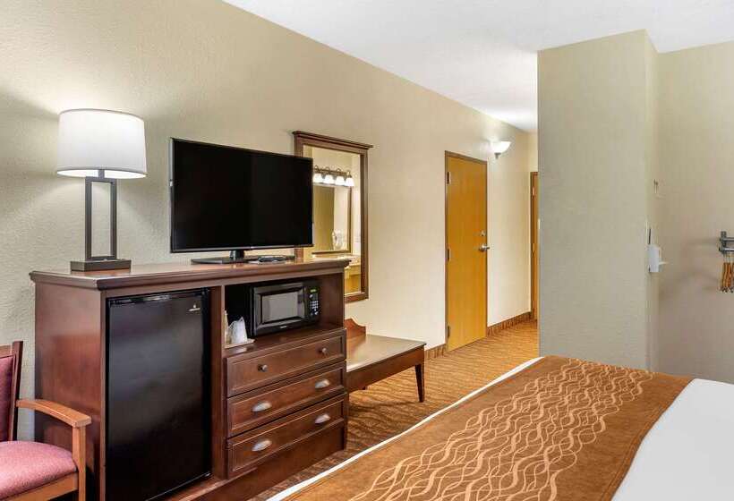 Hotel Comfort Inn & Suites Branson Meadows