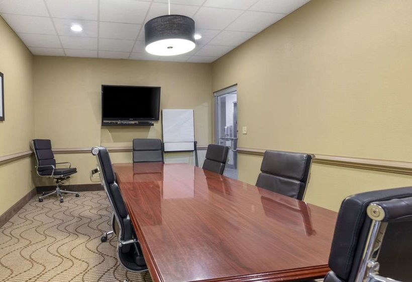 Отель Comfort Inn & Suites Christiansburg I 81