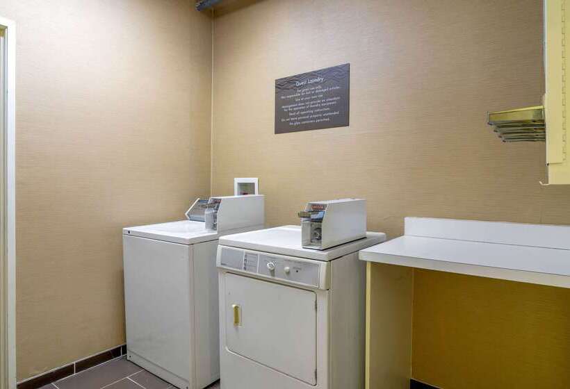 هتل Comfort Inn And Suites Griffin