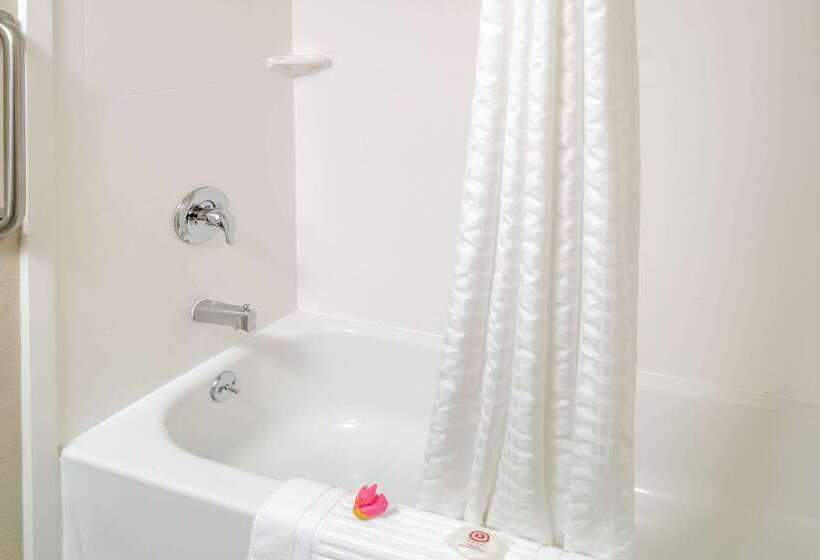 酒店 Comfort Inn & Suites