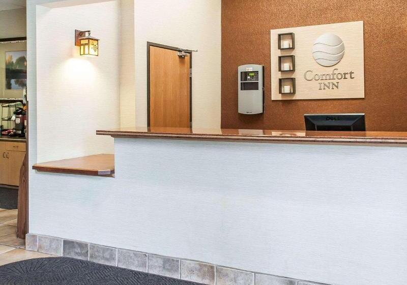 בית מלון כפרי Comfort Inn & Suites Midtown