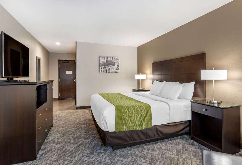 酒店 Comfort Inn & Suites Tualatin  Lake Oswego South