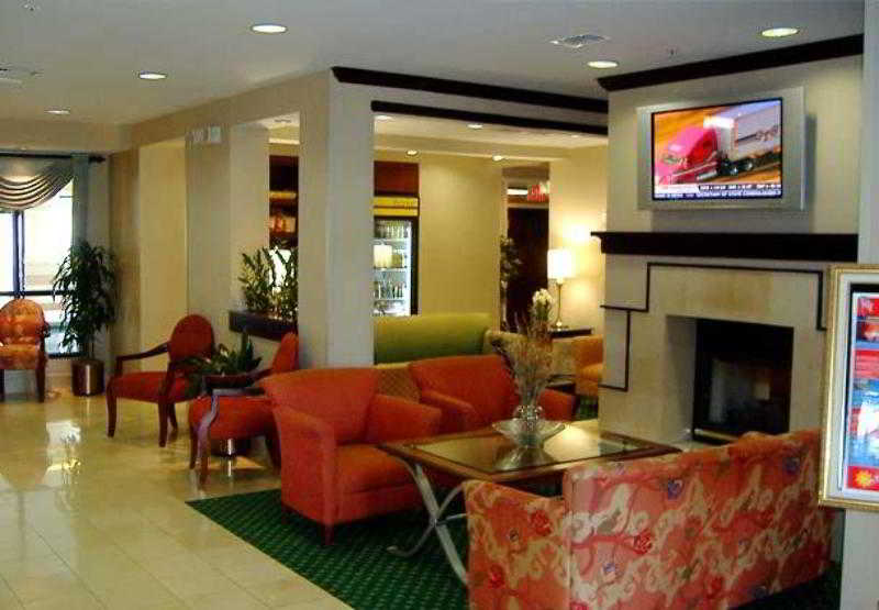 호텔 Courtyard Atlanta Suwanee