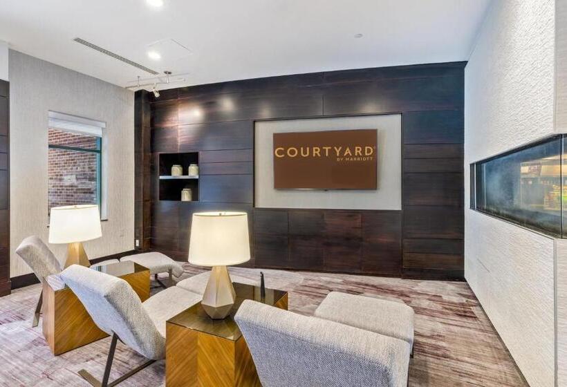 هتل Courtyard By Marriott Boston Waltham