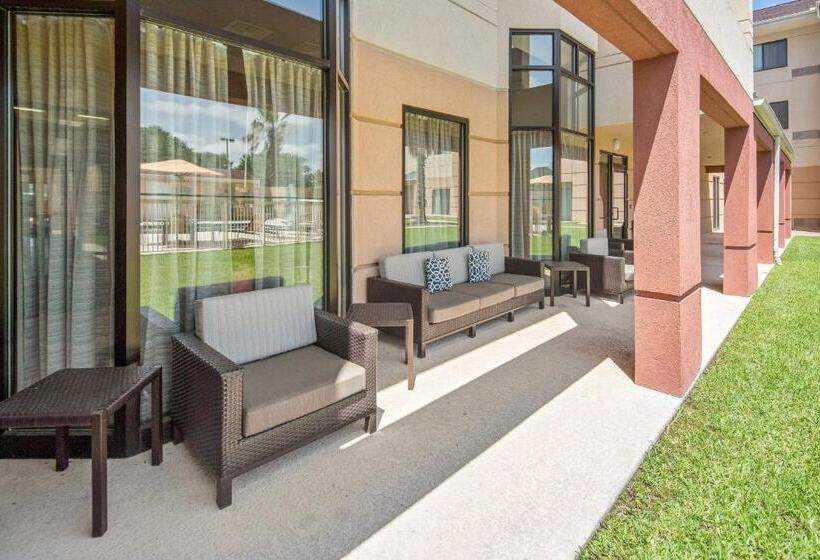 هتل Courtyard By Marriott Bryan College Station
