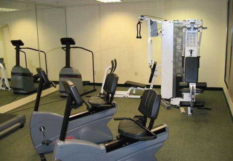 فندق Courtyard by Marriott Atlanta Six Flags