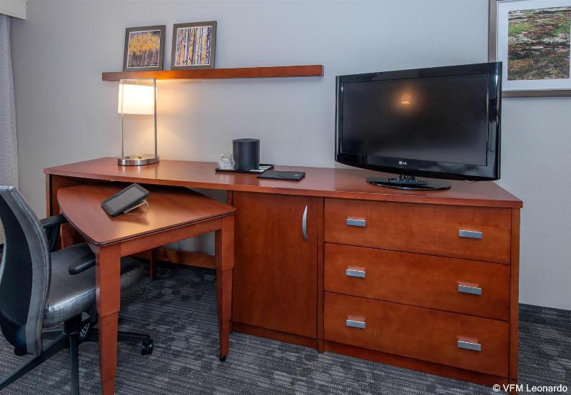 هتل Courtyard Bymarriott Albany