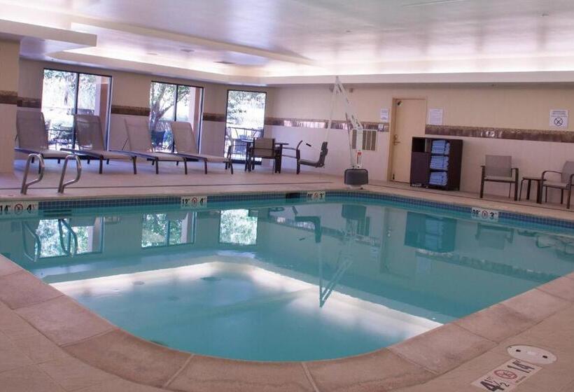 هتل Courtyard By Marriott Colorado Springs South