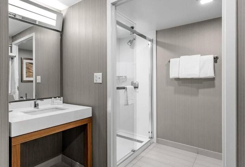 هتل Courtyard Columbus Easton