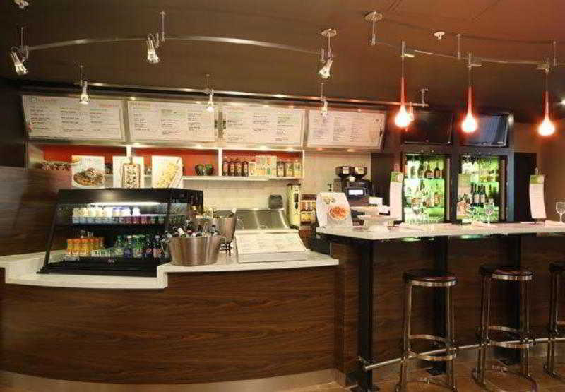 هتل Courtyard By Marriott Dayton North