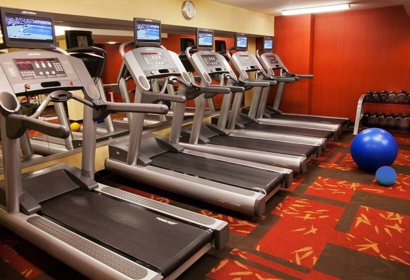 هتل Courtyard By Marriott Seattle Bellevue/downtown