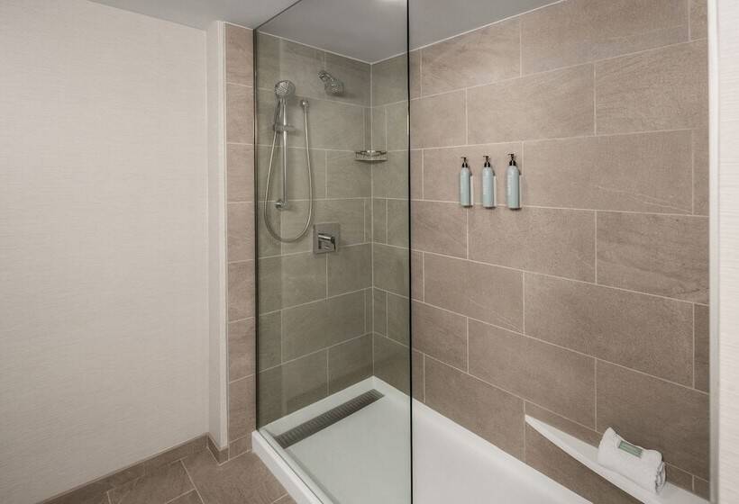 هتل Courtyard By Marriott Seattle Bellevue/downtown
