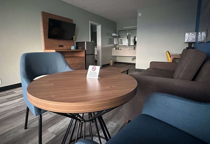 فندق Days Inn & Suites By Wyndham Jennings