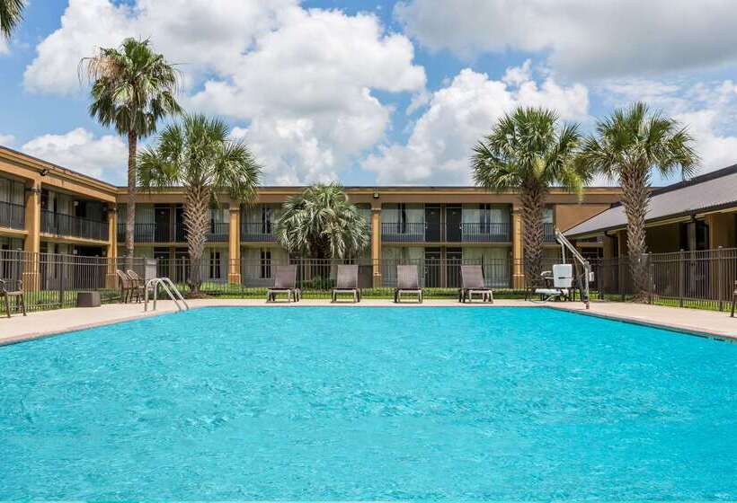 فندق Days Inn & Suites By Wyndham Jennings