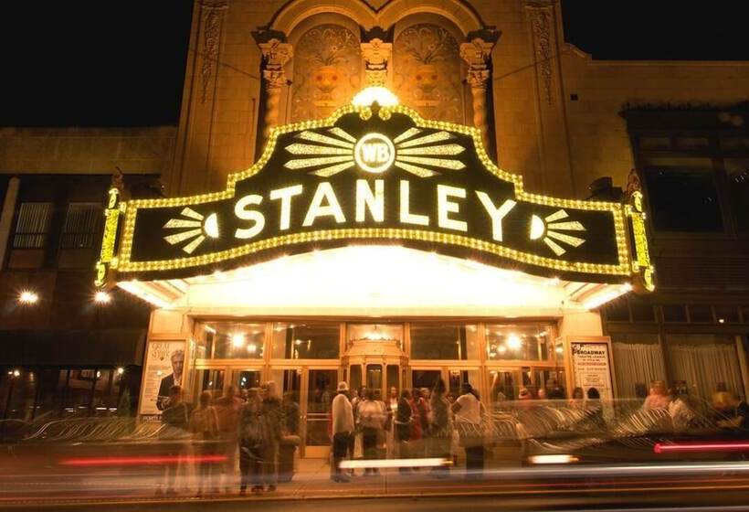 فندق Doubletree By Hilton Utica