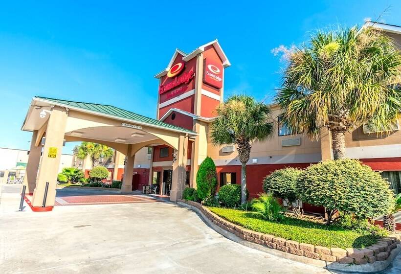 هتل Econo Lodge Inn & Suites East Houston I10