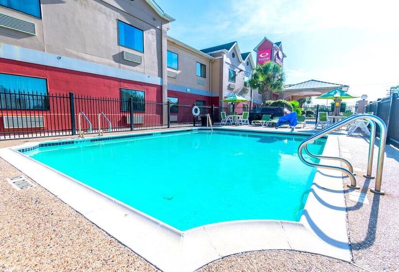 هتل Econo Lodge Inn & Suites East Houston I10