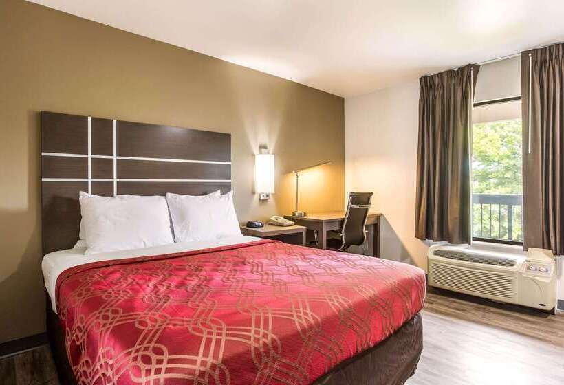 酒店 Econo Lodge  Inn & Suites