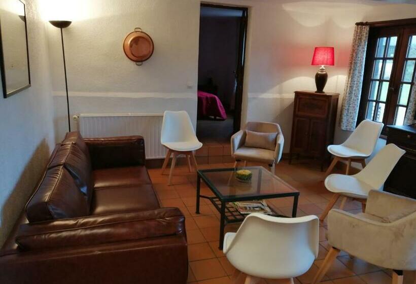 ホテル Le Domaine Des Tostes