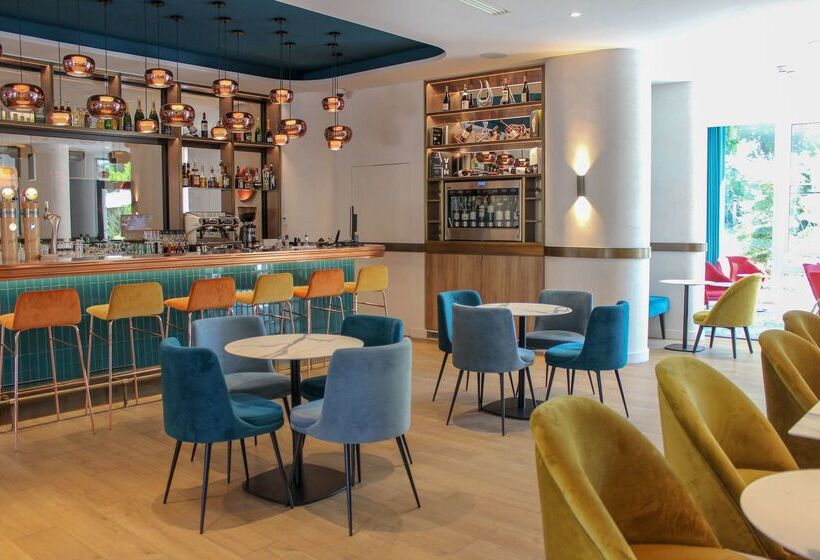 Golden Tulip Aix Les Bains   Hotel & Spa