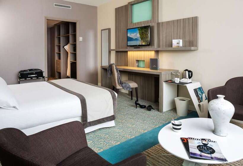 Golden Tulip Aix Les Bains   Hotel & Spa