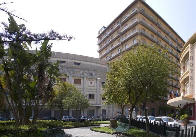 هتل Grande Albergo Maugeri