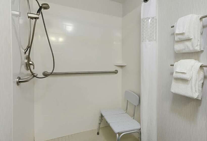 בית מלון כפרי Hampton Inn Salem, Va