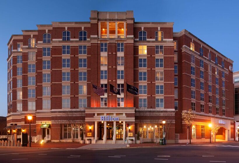 هتل Hilton Alexandria Old Town