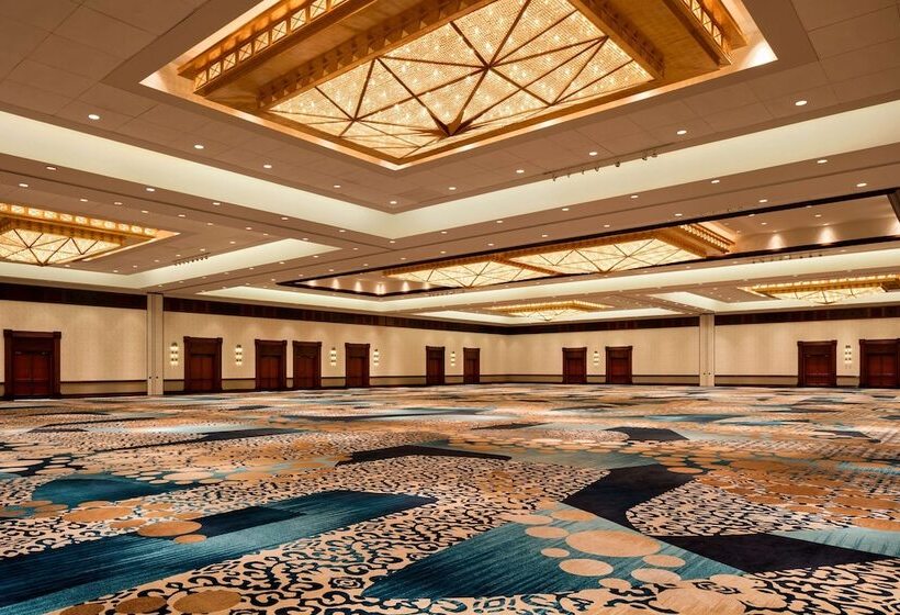 هتل Hilton Austin