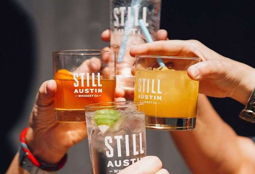 هتل Hilton Austin