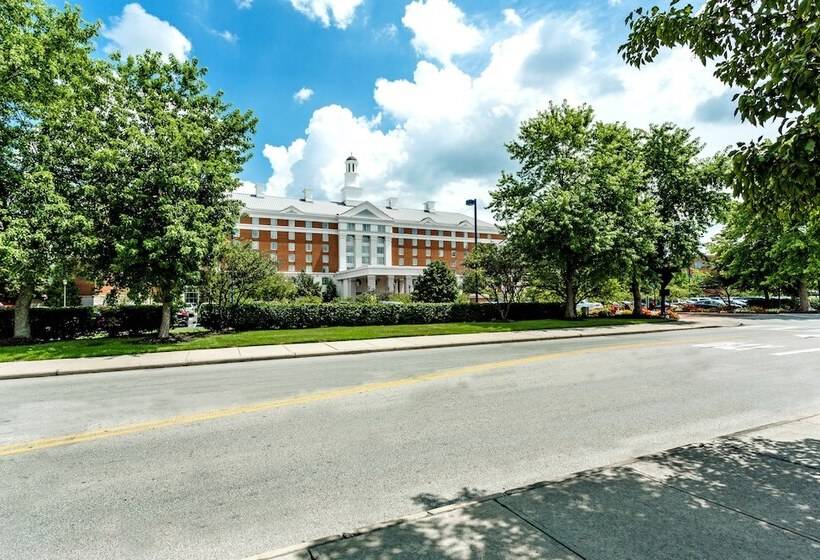 هتل Hilton Columbus At Easton