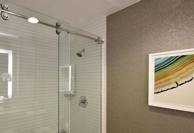 هتل Hilton Dallas/park Cities