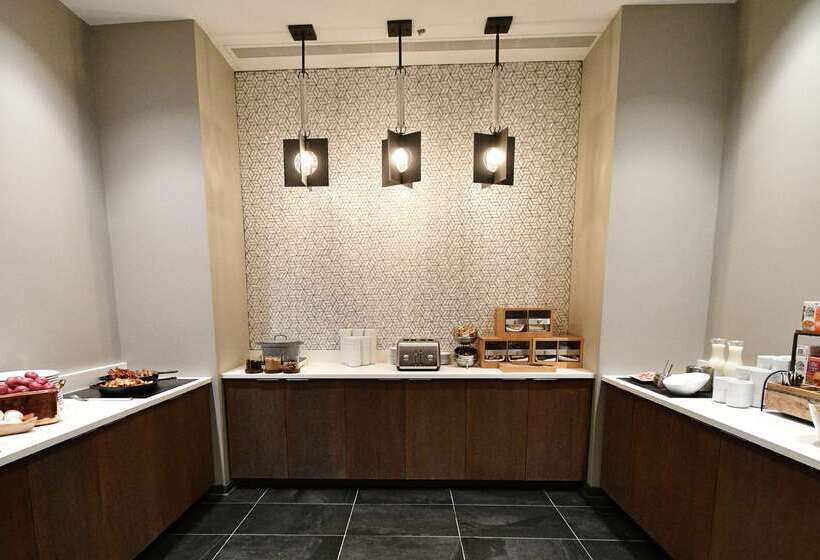 هتل Hilton Dallas/park Cities