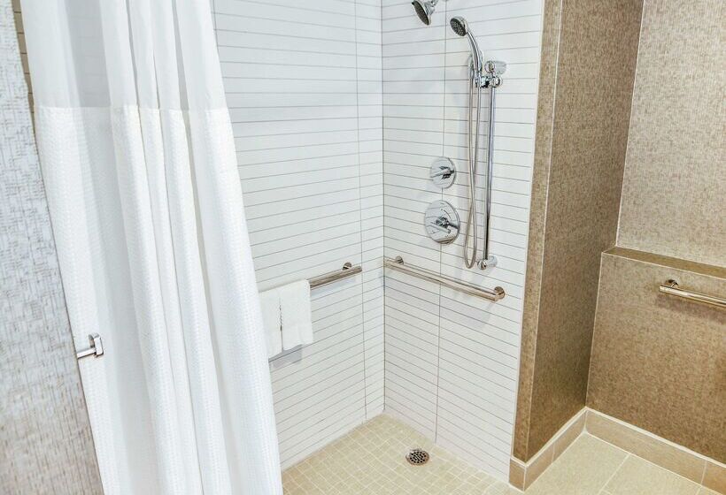 هتل Hilton Dallas/park Cities