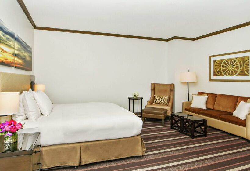 هتل Hilton Dallas/park Cities