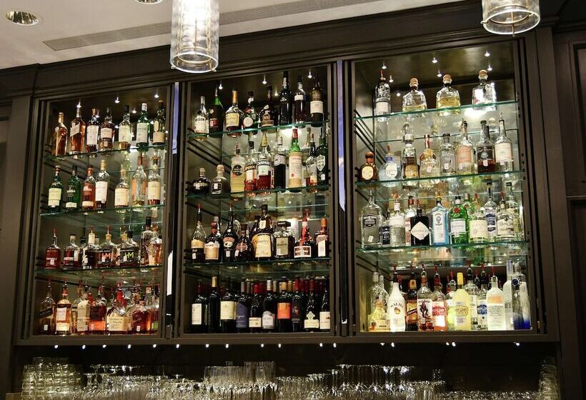 هتل Hilton Dallas/park Cities
