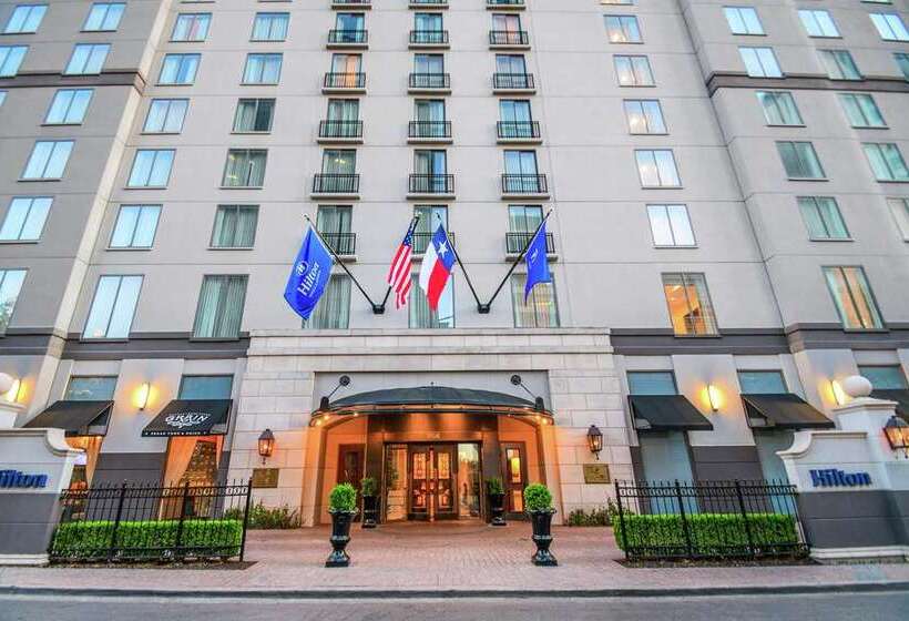هتل Hilton Dallas/park Cities