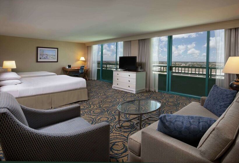 هتل Hilton Daytona Beach Oceanfront Resort