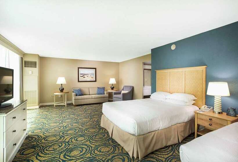 هتل Hilton Daytona Beach Oceanfront Resort