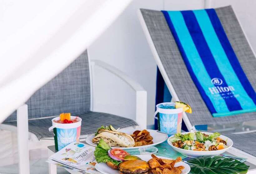 هتل Hilton Daytona Beach Oceanfront Resort