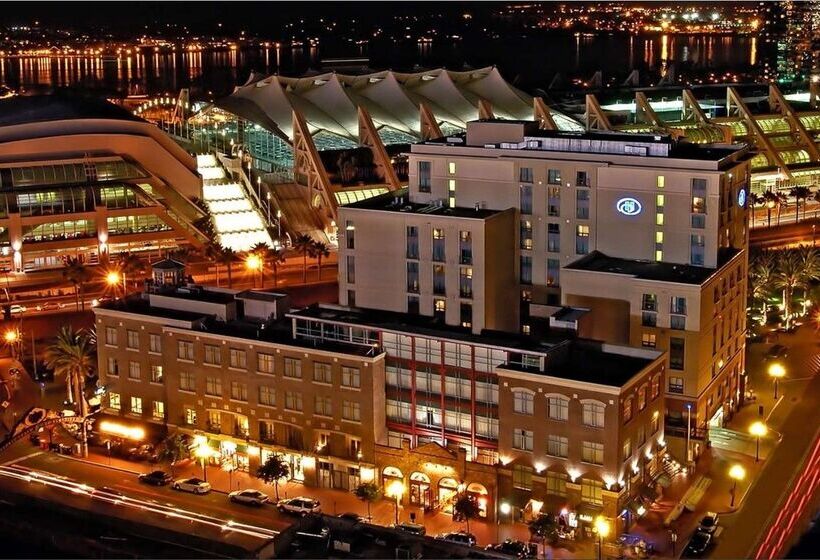 فندق Hilton San Diego Gaslamp Quarter