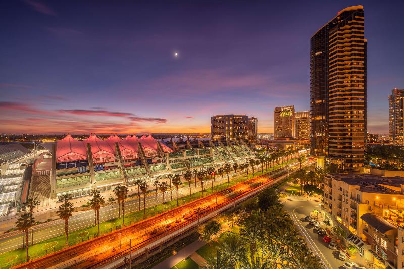 هتل Hilton San Diego Gaslamp Quarter