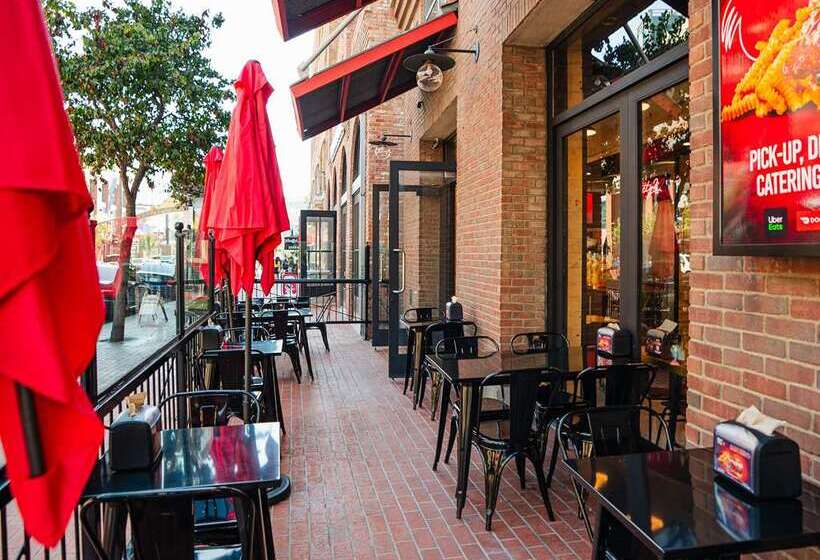 هتل Hilton San Diego Gaslamp Quarter